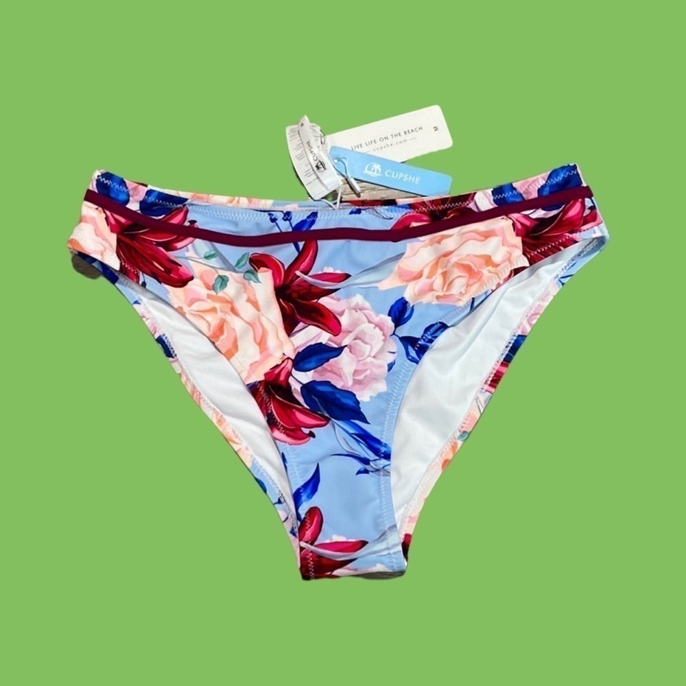 NWT CUPSHE HIGH WAIST FLORAL BIKINI BOTTOM SKY BLUE SIZE M